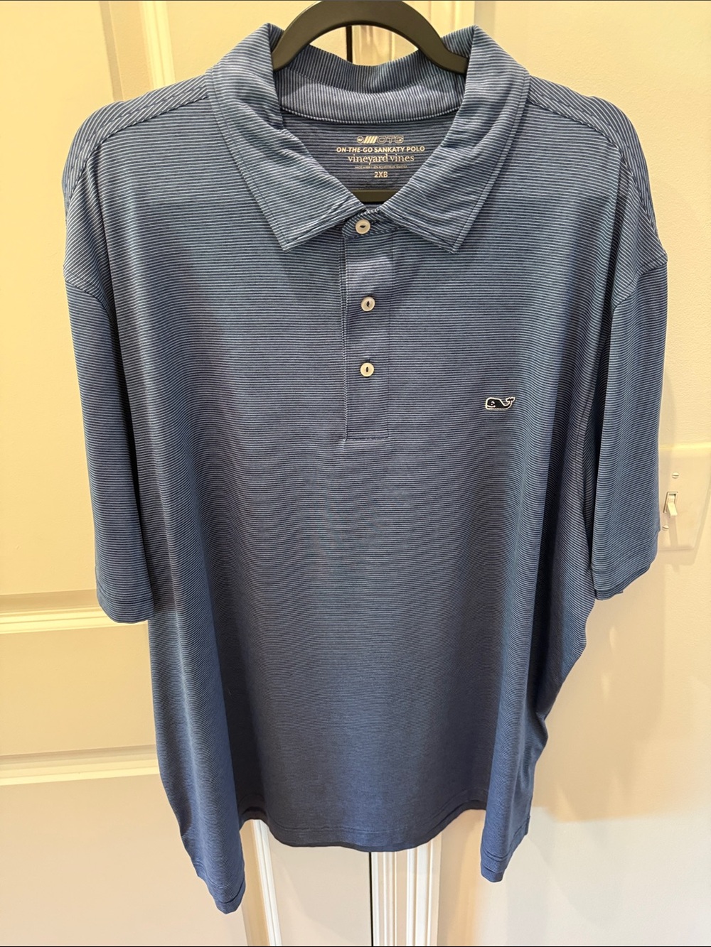 Vineyard Vines Men’s Light Blue Micro-Striped Polo